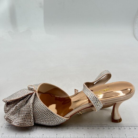 Elegant Rhinestone Embellished Sandals - Picture 2 of 8